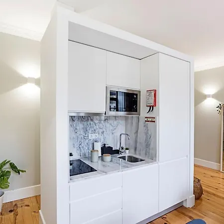 Historical Sunny Marques - With Ac! פורטו