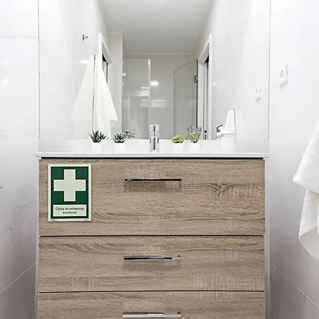 Historical Sunny Marques - With Ac! פורטו