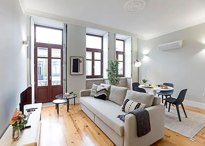 Historical Sunny Marques - With Ac! Apartmán *