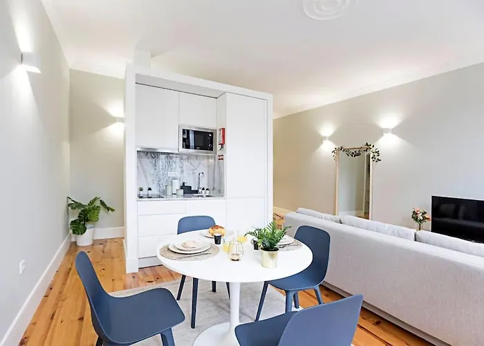 Historical Sunny Marquês - With Ac! Porto