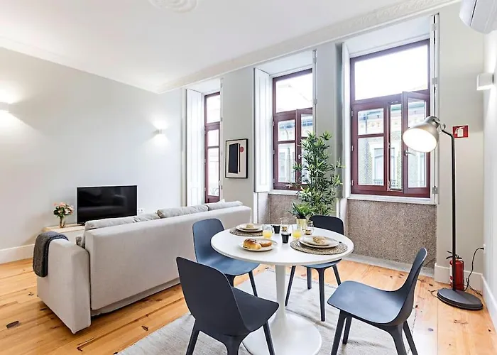 Historical Sunny Marquês - With Ac!